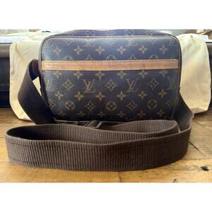 Louis Vuitton Reporter Crossbody Bag Women Monogram Canvas France Dust Bag W/COA
